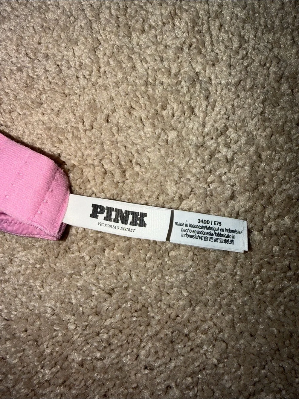 Victoria Secret Bra - Picture 5 of 5